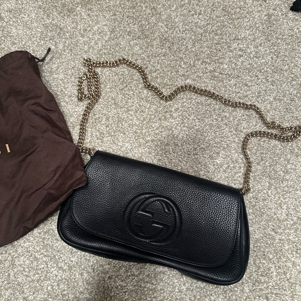 Gucci Black Leather Shoulder Bag with Gold Chain